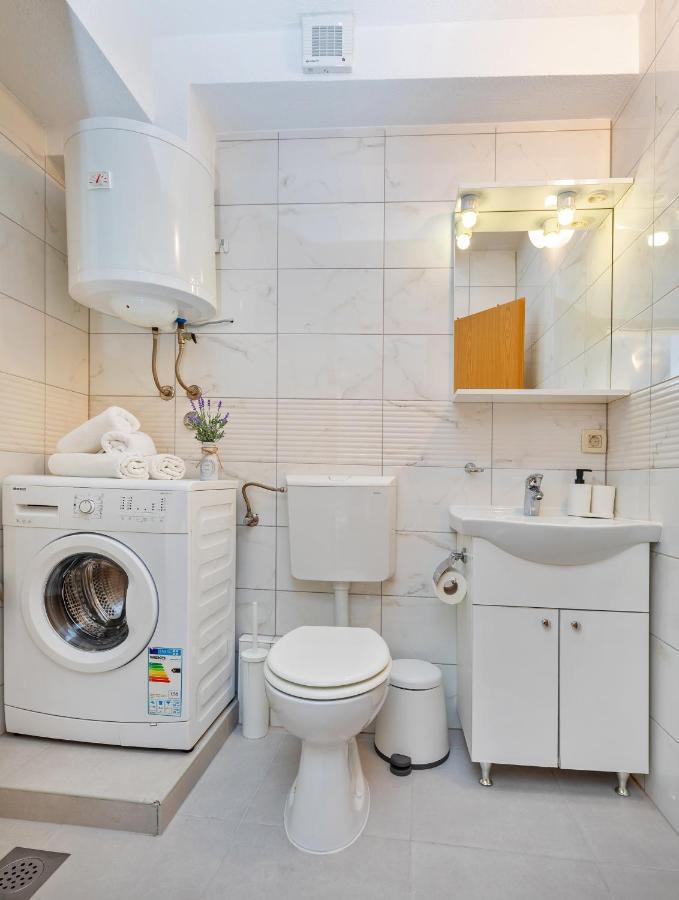 Bis Apartments 1 & 2 ドゥブロブニク エクステリア 写真