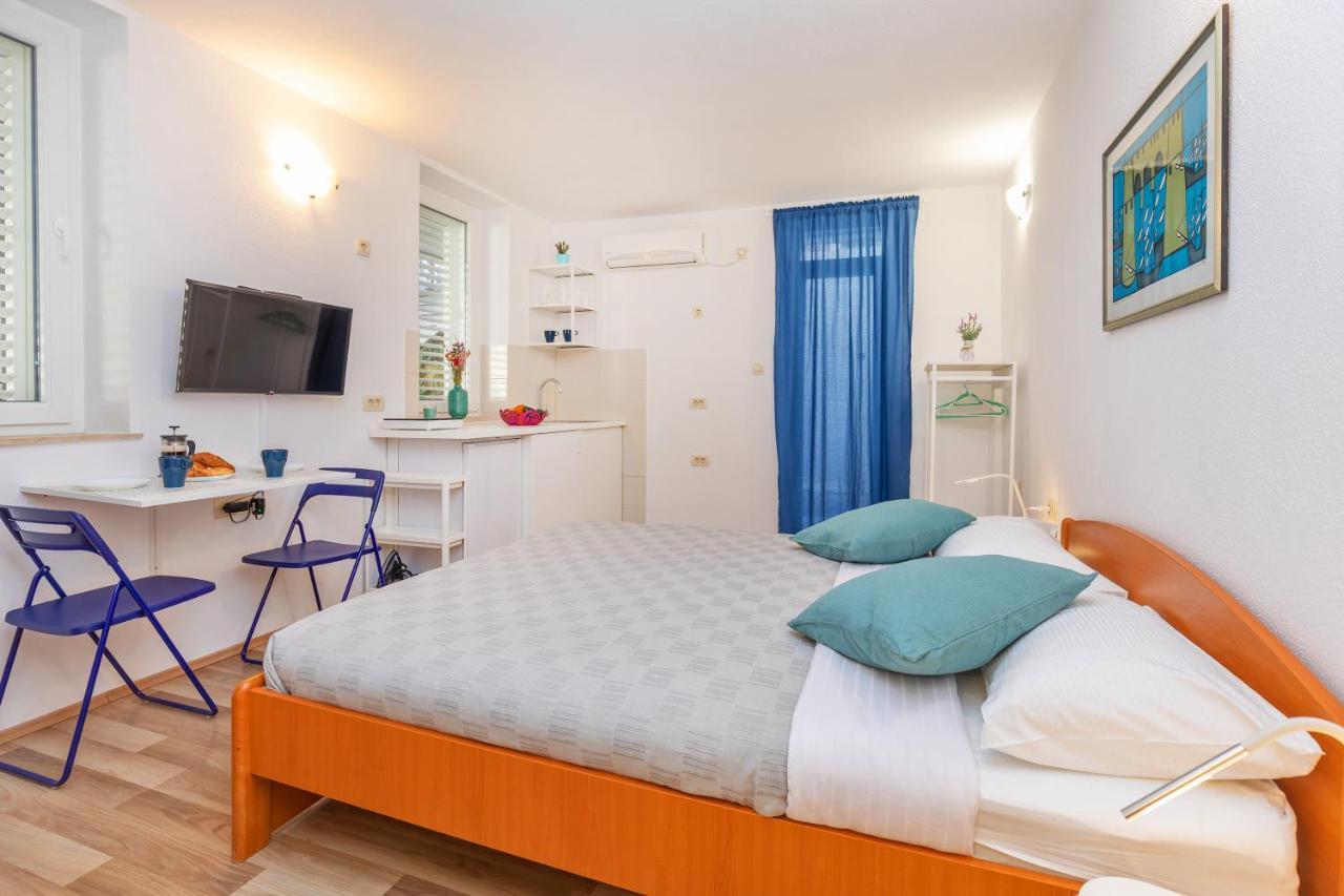 Bis Apartments 1 & 2 ドゥブロブニク エクステリア 写真