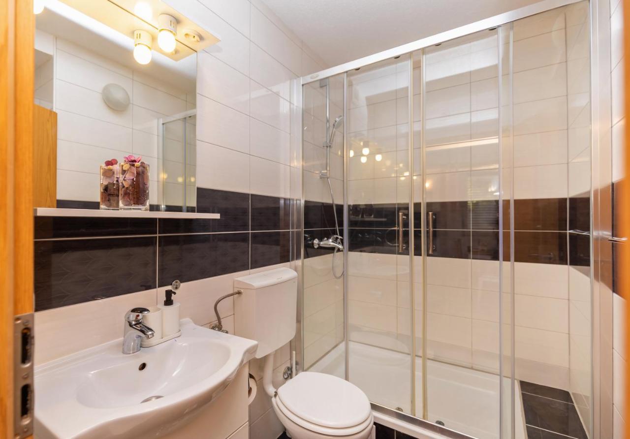 Bis Apartments 1 & 2 ドゥブロブニク エクステリア 写真